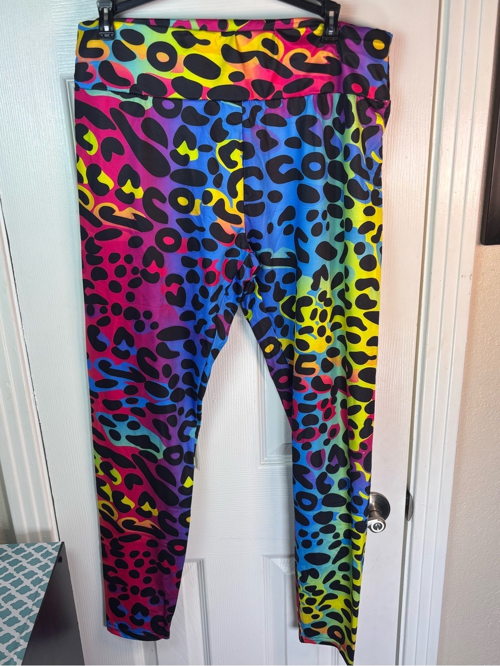Women's Rainbow Leopard Print Leggings - Vibrant Multicolor - Picture 12 of 12